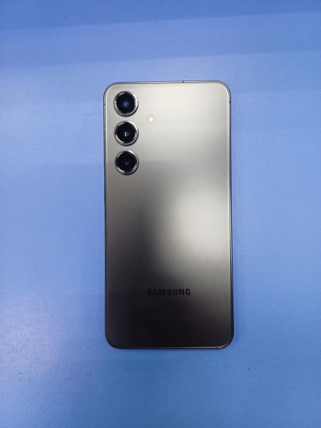 сотовый телефон Samsung Galaxy S24 8/128GB (S921B) Duos в Иркутск