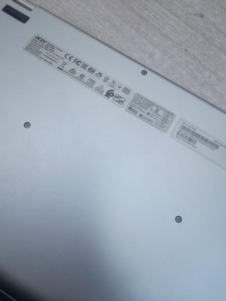 Купить Acer SF114-33-P06A в Иркутск за 10800 руб.