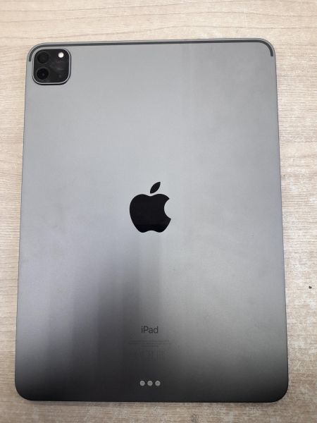 планшет Apple iPad Pro 5 2021 256GB (A2377 MHQR3) (без SIM) в Иркутск