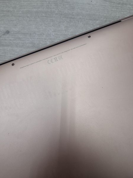 Купить Apple MacBook Air 13 2020 8/256GB (A2337) в Иркутск за 31500 руб.