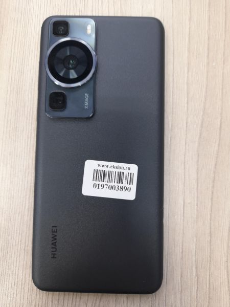 Купить Huawei P60 8/256GB (LNA-LX9) Duos в Иркутск за 20600 руб.