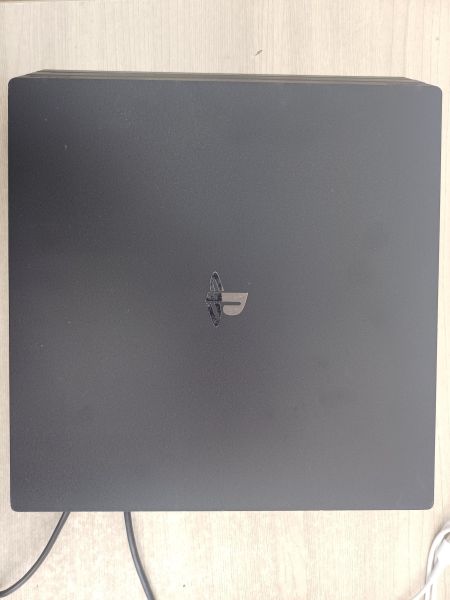 игровая приставка Sony PlayStation 4 Pro 1TB (CUH-7208B) в Иркутск