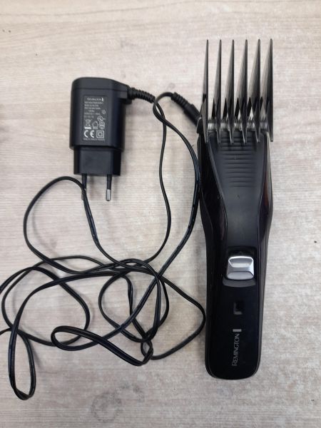 Купить Remington HC-5200 с СЗУ в Иркутск за 600 руб.