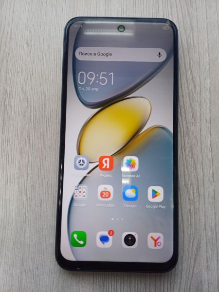 Купить TECNO Spark Go 1 4/128GB (KL4) Duos в Иркутск за 4200 руб.