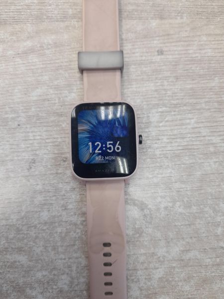 Купить Amazfit Bip U Pro (A2008) с СЗУ в Иркутск за 900 руб.