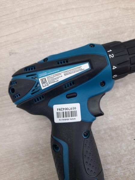 Купить Vinzor CF-1201 с СЗУ в Иркутск за 900 руб.