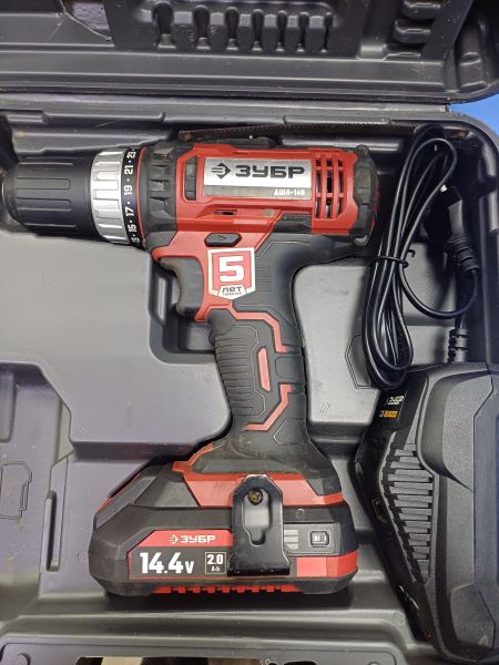 Купить ЗУБР ДШЛ-145-21 с СЗУ в Иркутск за 1800 руб.