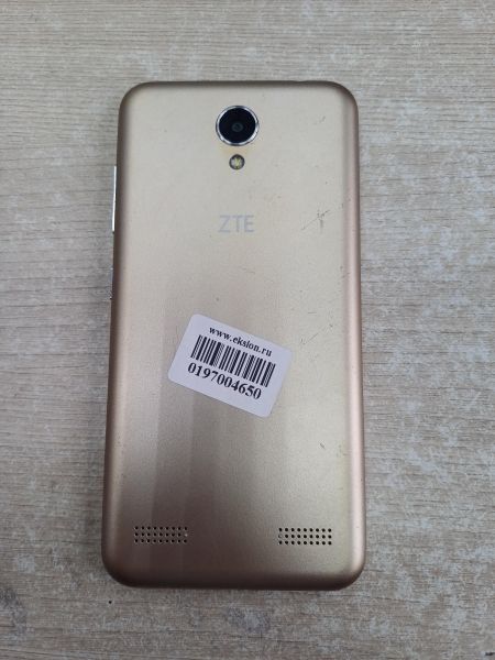 Купить ZTE Blade A520 Duos в Иркутск за 1500 руб.