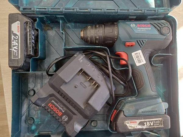 Купить Bosch GSR 180-LI (1900 об/мин) с СЗУ в Иркутск за 3500 руб.