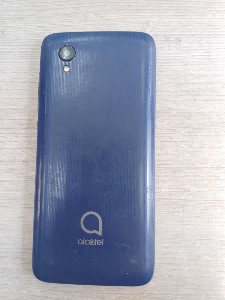 Купить Alcatel 5033D Duos в Иркутск за 900 руб.