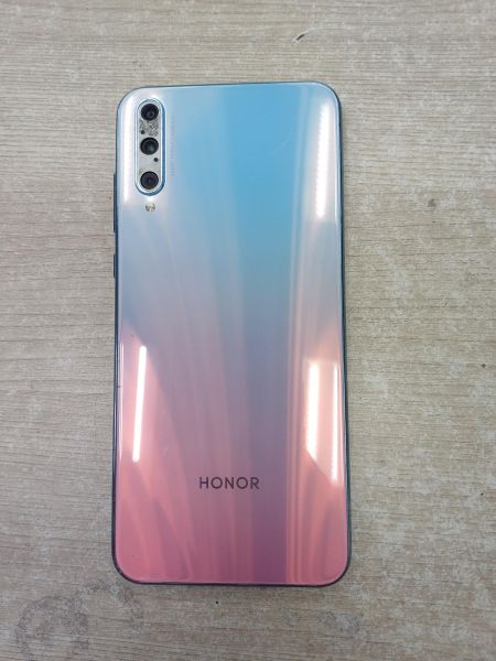 сотовый телефон Honor 30i 4/128GB (LRA-LX1) Duos в Иркутск