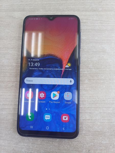Купить Samsung Galaxy A10 2019 2/32GB (A105F) Duos в Иркутск за 2100 руб.
