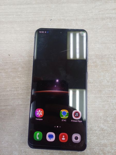 Купить Samsung Galaxy S21 5G 8/256GB (G991B) Duos в Иркутск за 16500 руб.