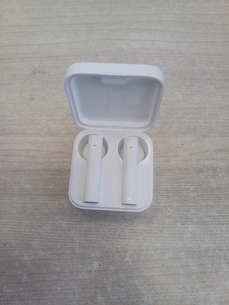 беспроводные наушники Xiaomi Mi True Wireless Earphones 2 Basic (TWSEJ08WM) в Иркутск