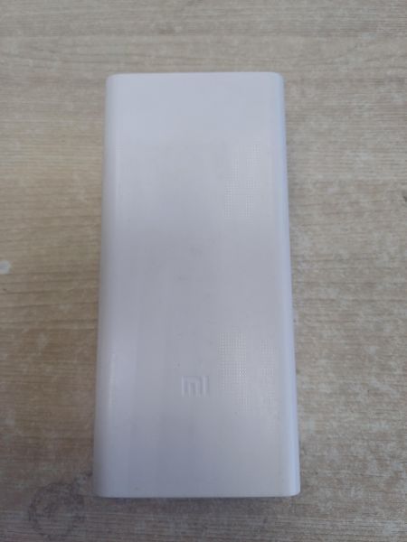внешний аккумулятор Xiaomi Mi Power Bank 3 (PB3018ZM) (30000 mAh) в Иркутск
