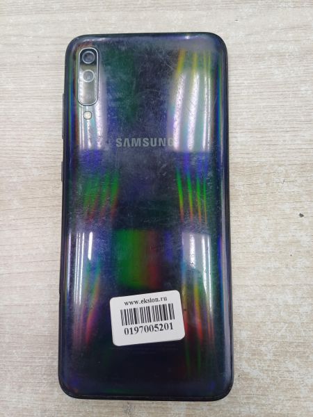 сотовый телефон Samsung Galaxy A70 2019 6/128GB (A705F/FN) Duos в Иркутск