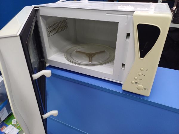 микроволновая печь (свч) Rolsen MG2080S в Иркутск