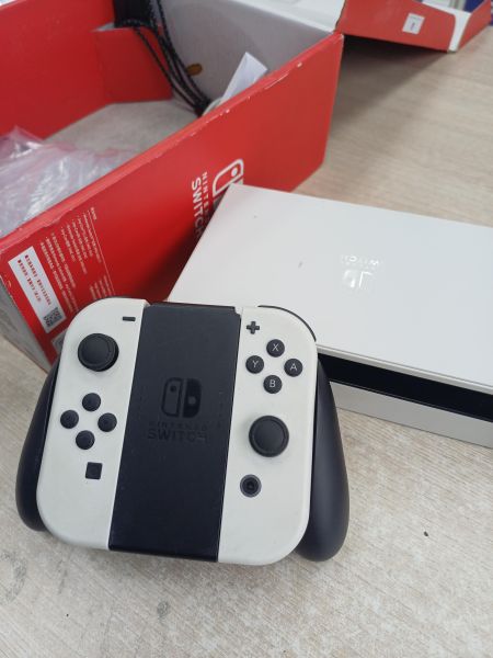 игровая приставка Nintendo Switch OLED 64GB (HEG-001) в Иркутск
