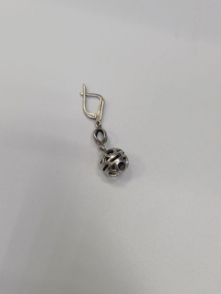 серебряная серьга одна Серьга одна серебро 925 3,64g, вес изделия 3.64g в Иркутск