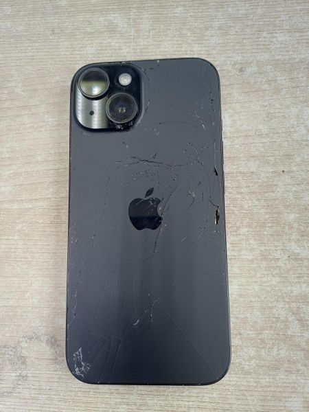 сотовый телефон Apple iPhone 15 128GB в Иркутск
