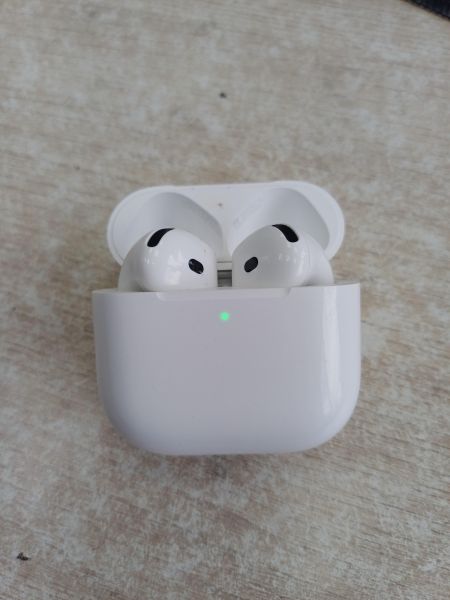 беспроводные наушники Apple AirPods 4 ANC (A3055, A3056, A3057, A3059) в Иркутск