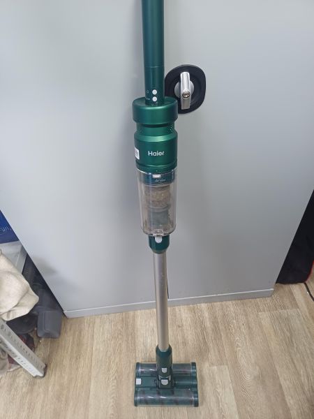 вертикальный пылесос Haier HVC150SH в Иркутск