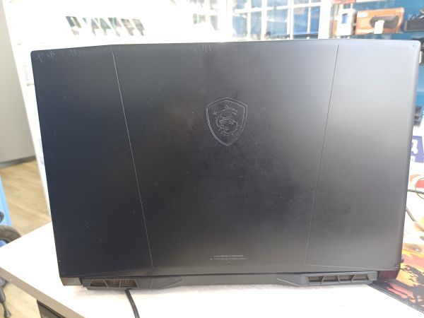 ноутбук MSI Katana B12VFK-463XRU (SSD 2TB+512GB) в Иркутск