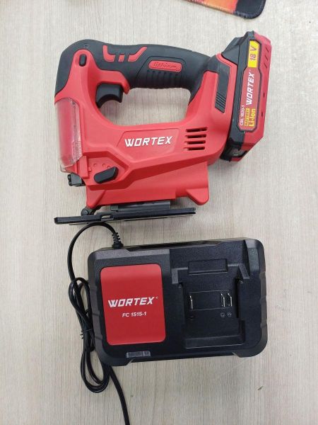 электролобзик WORTEX CJS 6529 с СЗУ в Иркутск