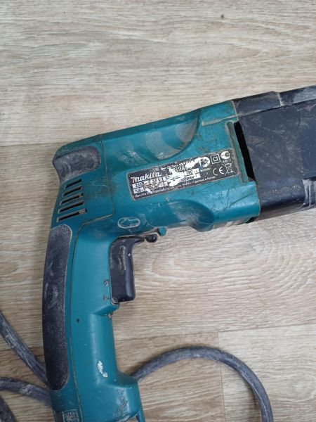 перфоратор сетевой Makita HR2450 в Иркутск