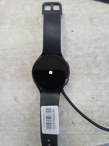 умные часы и браслеты Samsung Galaxy Watch 5 44mm (SM-R915N) с СЗУ в Иркутск