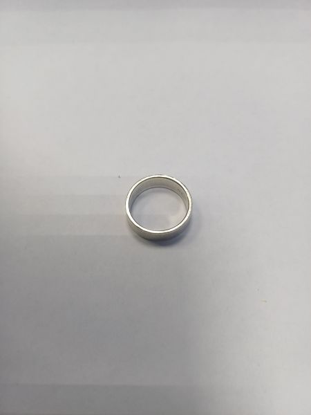 серебряное кольцо Кольцо серебро 925 4,84g, вес изделия 4.84g, размер 17, 00 нет камней в Иркутск