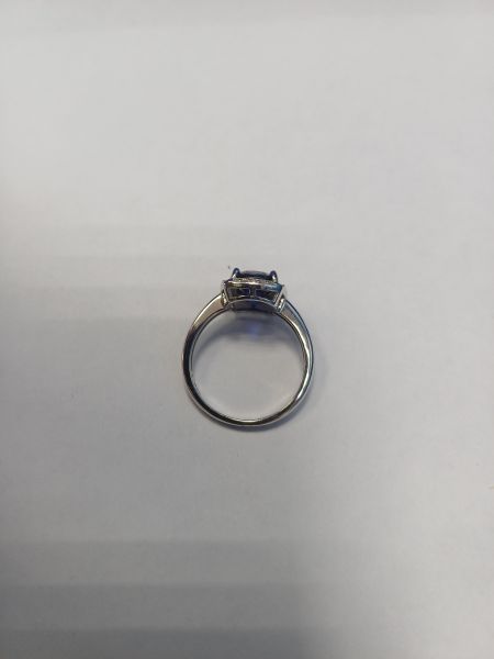 серебряное кольцо Кольцо серебро 925 2,46g, вес изделия 3.8g, размер 19, 27 камней в Иркутск
