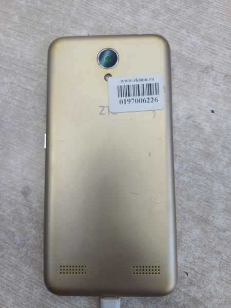 сотовый телефон ZTE Blade A520 Duos в Иркутск