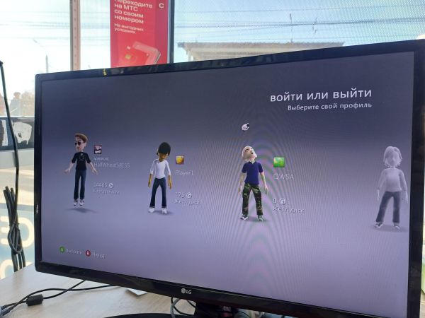игровая приставка Microsoft Xbox 360 E 250GB (1538) в Иркутск