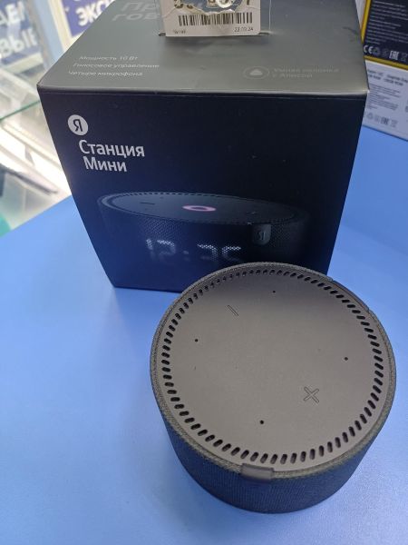 умная колонка Яндекс Станция Мини Плюс (YNDX-00020) с СЗУ в Иркутск