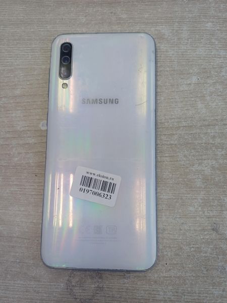 сотовый телефон Samsung Galaxy A50 2019 4/64GB (A505FN) Duos в Иркутск