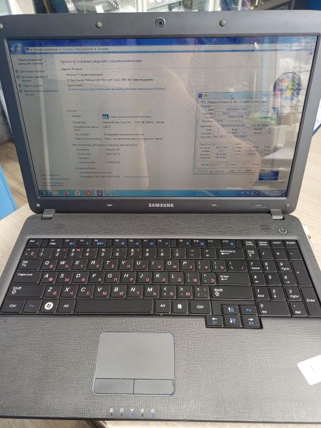 ноутбук Samsung NP-R528-DA02RU в Иркутск