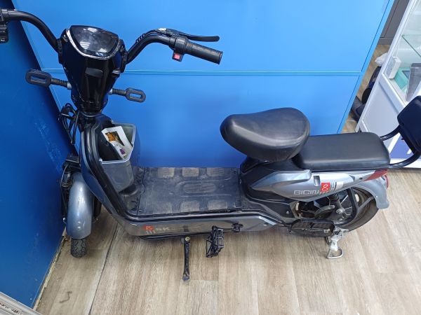 электроскутер GICIN SK8 в Иркутск