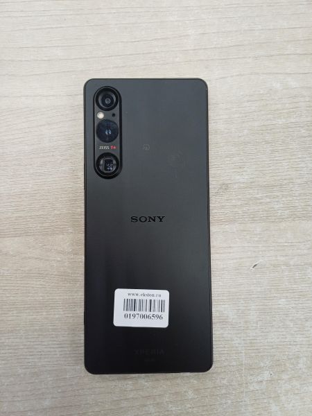 сотовый телефон Sony Xperia 1 V 12/256GB (SOG10) Duos в Иркутск