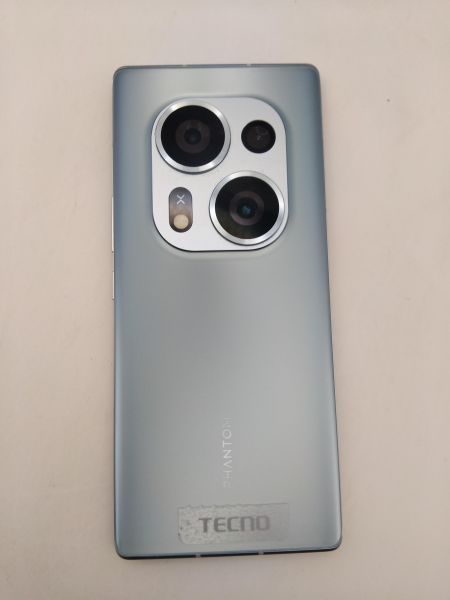 Купить TECNO Phantom X2 8/256GB (AD8) Duos в Иркутск за 20500 руб.