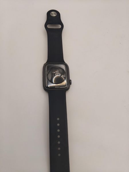 Купить Apple Watch SE 44mm (A2352) с СЗУ в Иркутск за 6800 руб.