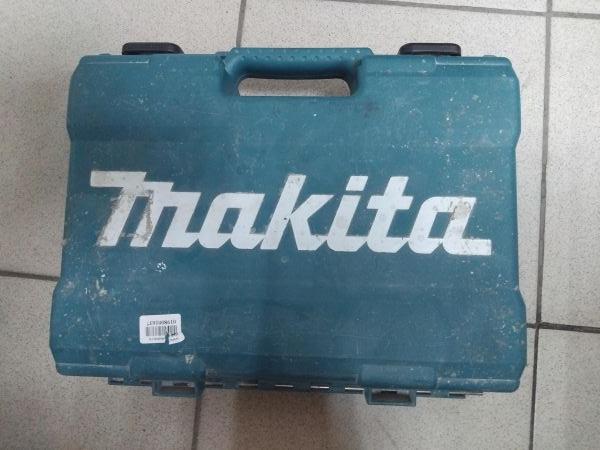 Купить Makita DF333D с СЗУ в Иркутск за 2200 руб.