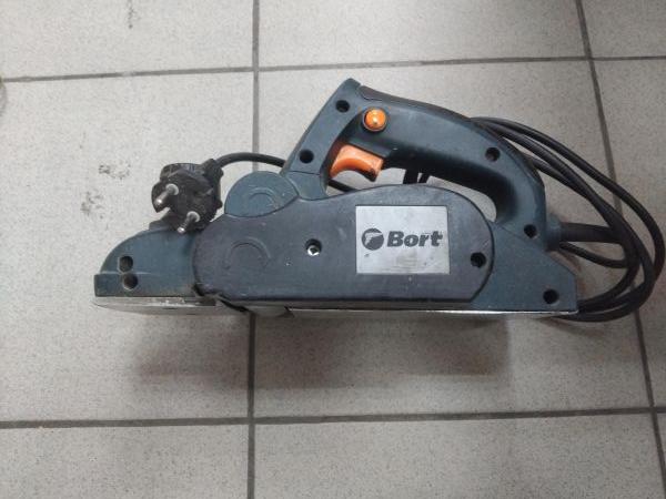 Купить Bort BFB-710N в Иркутск за 900 руб.