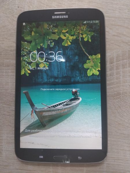Купить Samsung Galaxy Tab 3 8.0 16GB (SM-T311) (c SIM) в Иркутск за 800 руб.