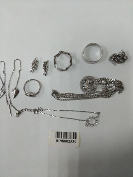 Купить Лом или горсть серебро 925 15,59g, вес изделия 17.59g в Иркутск за 1250 руб.