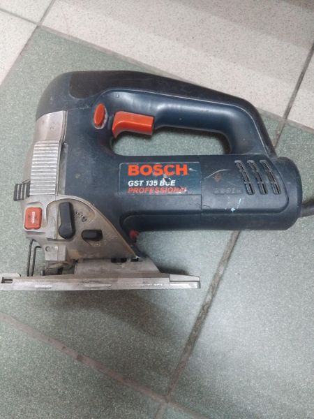 электролобзик Bosch GST 135 BCE в Иркутск