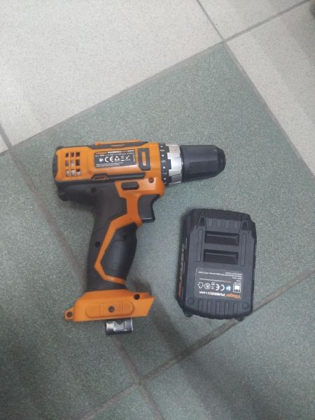 Купить Villager VLN 3220-1BCB с СЗУ в Иркутск за 1800 руб.