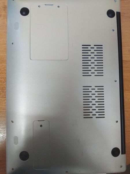 Купить Compolis без модели (15.6/FHD/J4125/8/256) в Иркутск за 6400 руб.