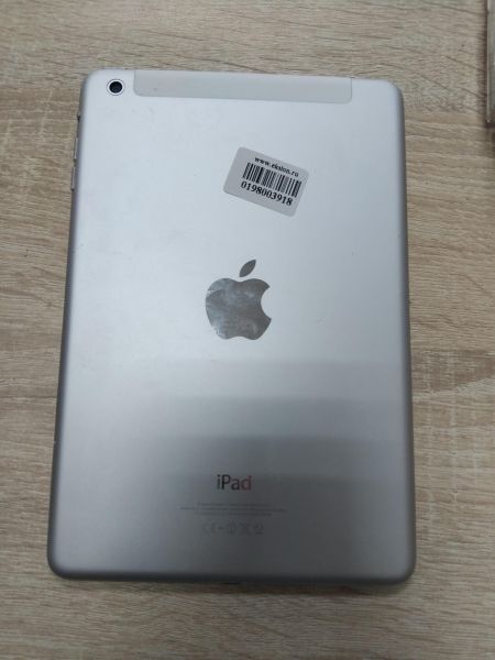 Купить Apple iPad mini 1 2012 32GB (A1455 MD540-545) (c SIM) в Иркутск за 1200 руб.