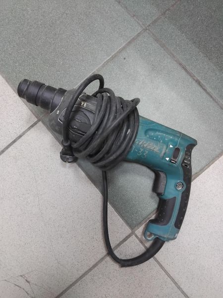 перфоратор сетевой Makita HR2470 в Иркутск
